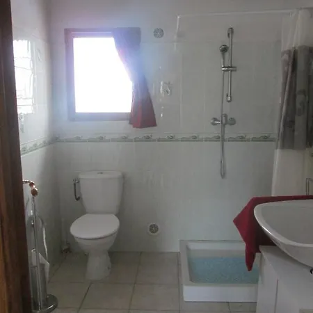 Gites Des Cedres Crestet Room photo